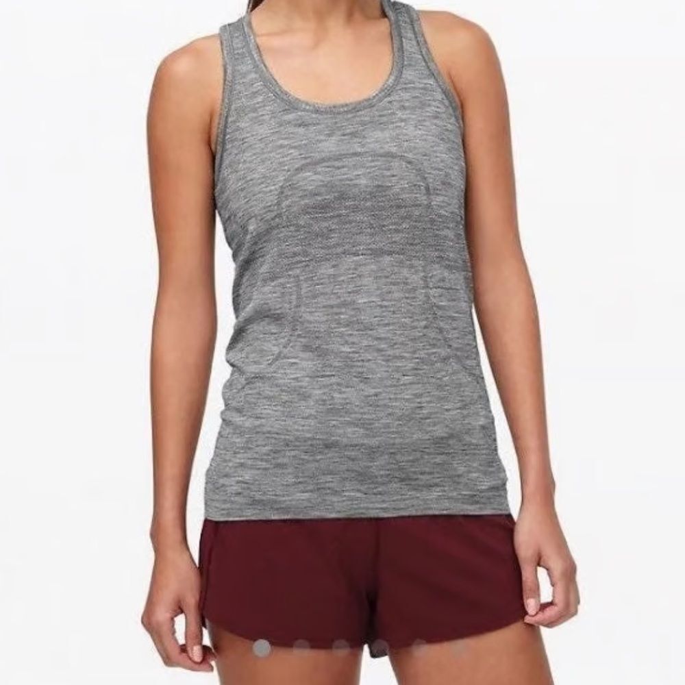 LULULEMON EUC Swiftly Tech Racerback Tank Top Size 10 in grey color